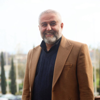 حمیدرضا شریعت نژاد